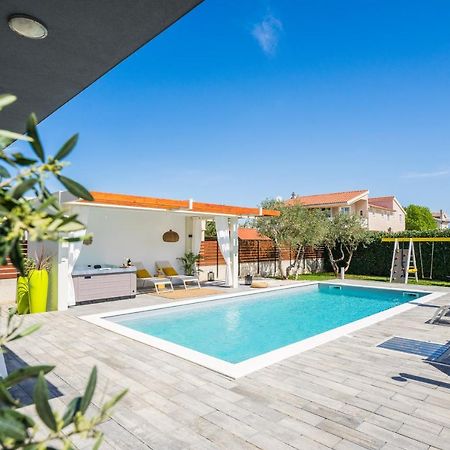 Villa Olea With Heated Pool And Jacuzzi Sukošan 외부 사진