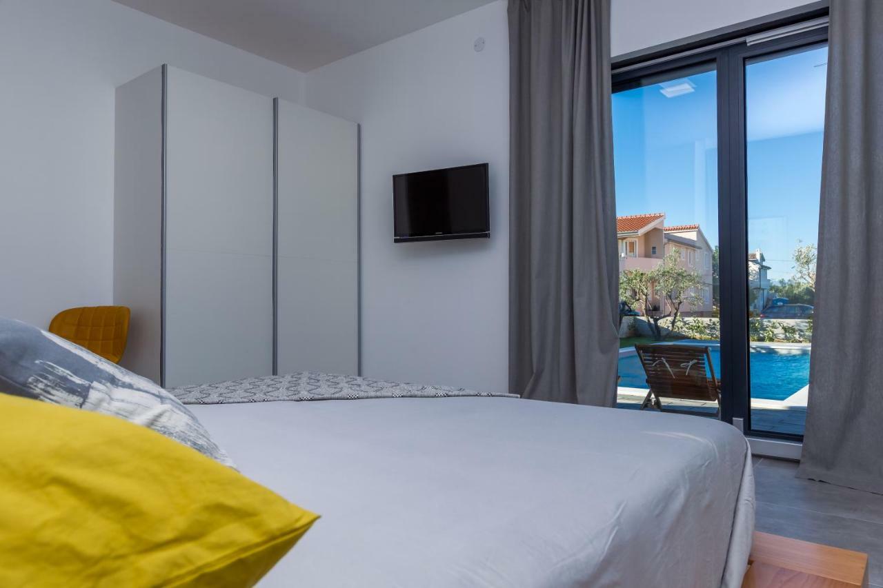 Villa Olea With Heated Pool And Jacuzzi Sukošan 외부 사진