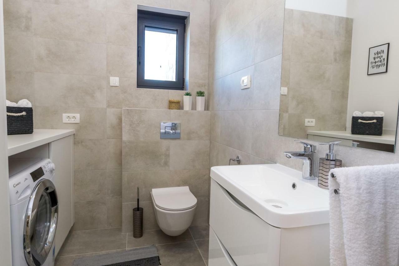 Villa Olea With Heated Pool And Jacuzzi Sukošan 외부 사진